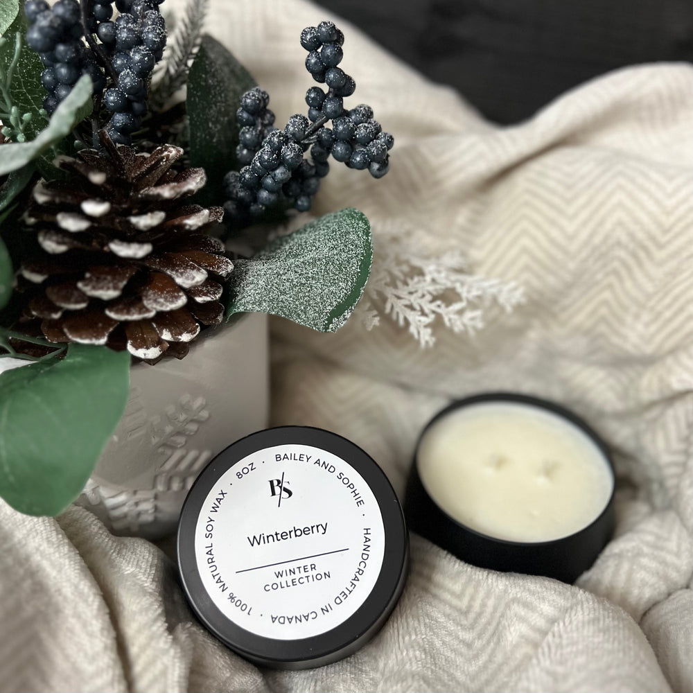 WINTERBERRY SOY CANDLE | fresh mint + berries